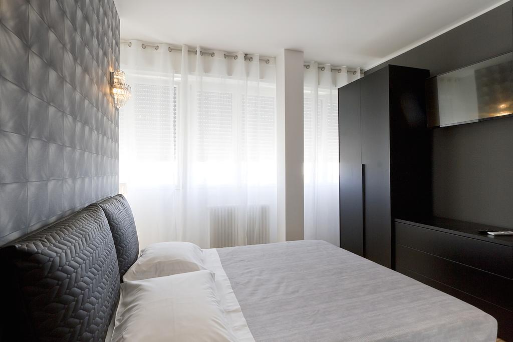 Attico Stema Luxury Misano Adriatico Exterior foto