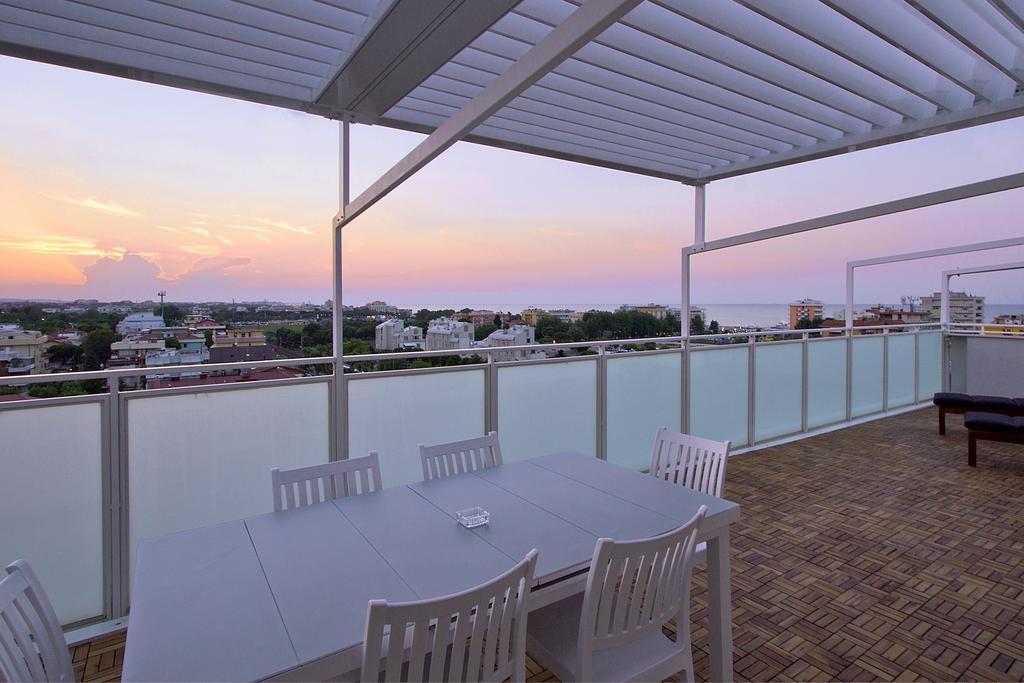Attico Stema Luxury Misano Adriatico Exterior foto